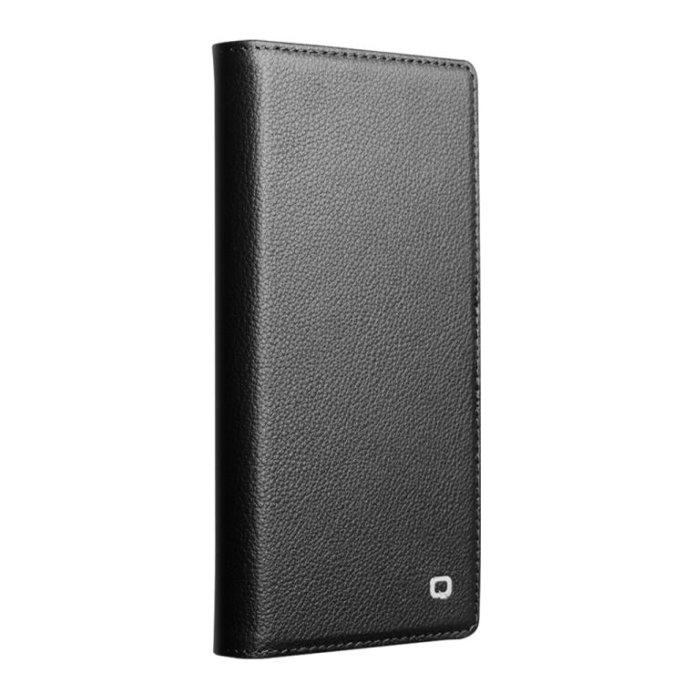 Classic Genuine Leather Slim Case — iPhone 17 Pro