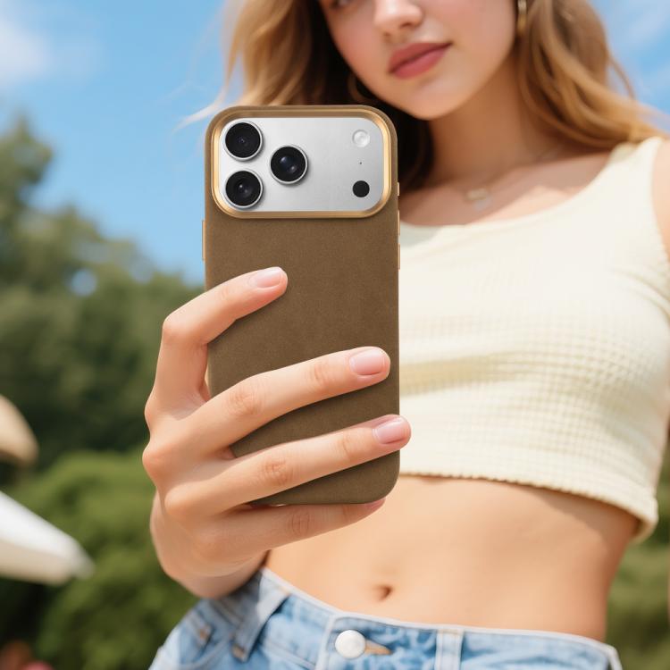 Slim Suede-Finish MagSafe Case — iPhone 17 Pro
