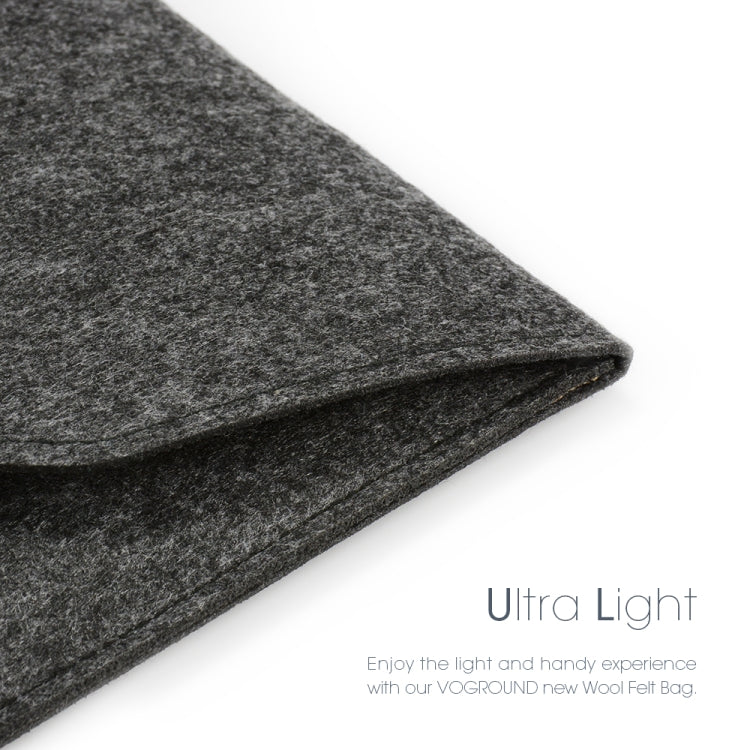 Felt Sleeve Bag with Power Pouch — MacBook
